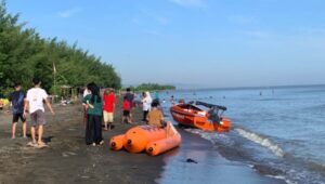 Pantai Indah Kemangi