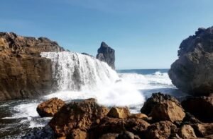 Pantai Nambung