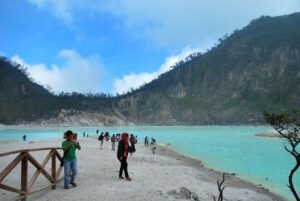 Kawah Putih