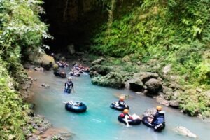 Cave Tubing Pindul