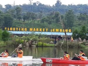 Floating Market