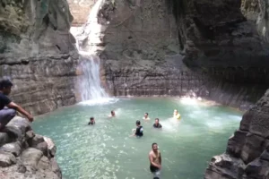 Air Terjun Waimarang