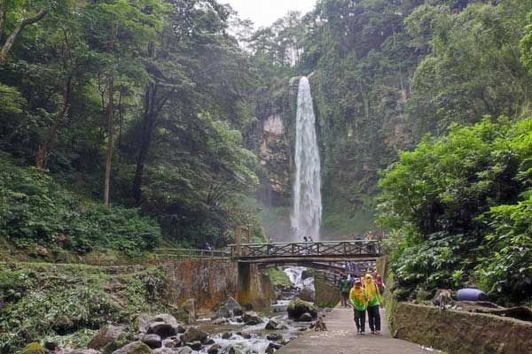 Air Terjun Grojogan Sewu