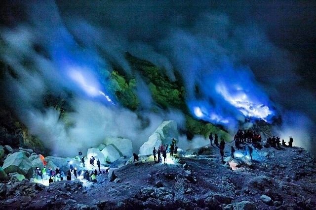 Paket Wisata Kawah Ijen