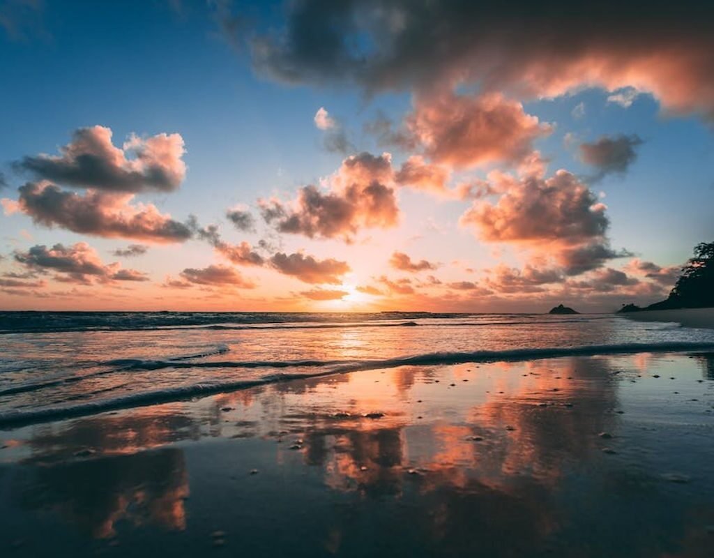Sunrise Pantai Jogja